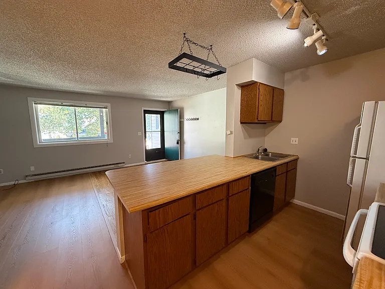 110 Forest Dr #A — Photo 5