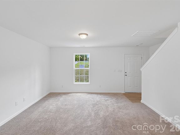 2nd image of 422 Kershaw St