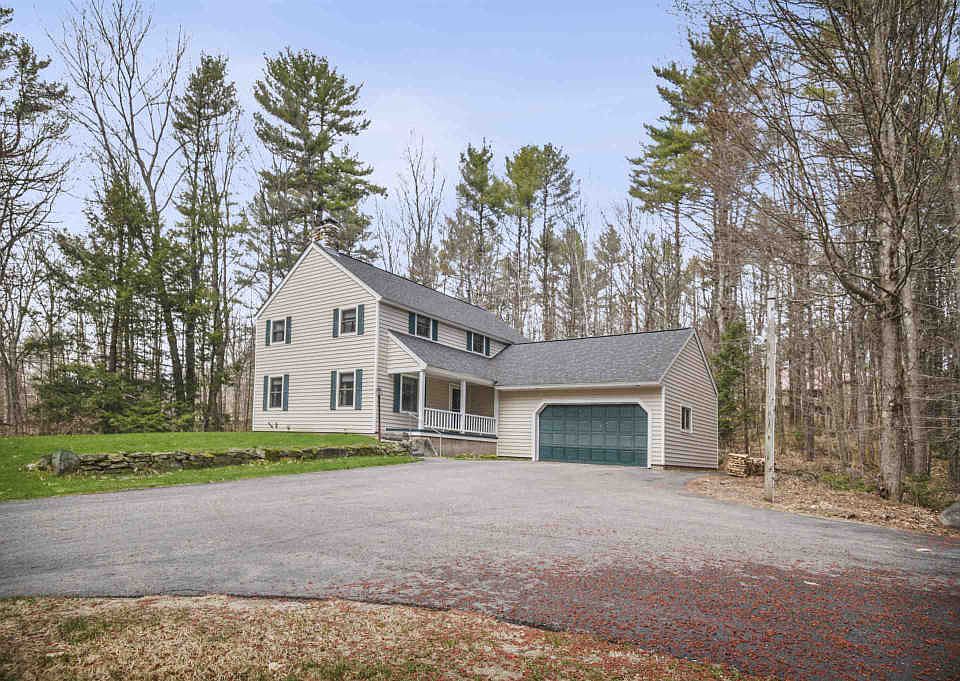 1st image of 4 Winona Shores Rd