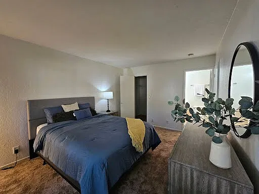 Almaden Terrace — Photo 23