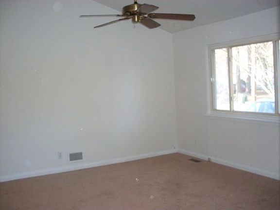 5th image of 2721 N Nansemond Dr
