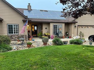 3178 Crestview Dr, Valley Springs, CA 95252