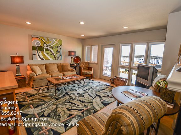 3rd image of 142 Lake Hamilton Dr APT 110