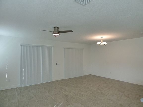 3rd image of 1403 Broad Wing Ln