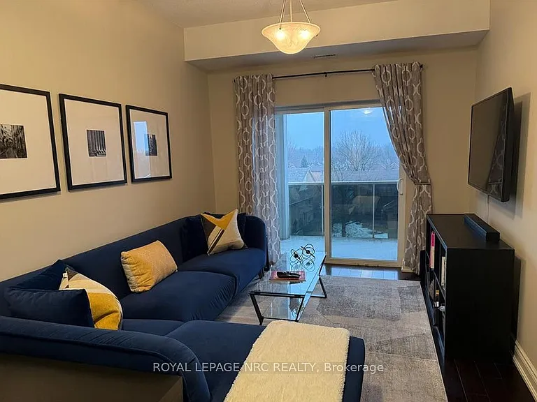 8111 Forest Glen Dr #418 — Photo 5