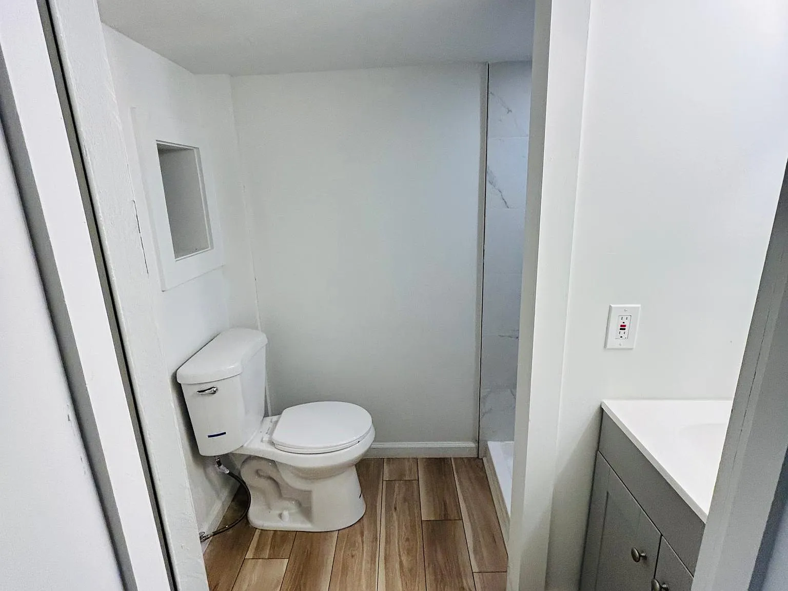 720 Quaill Ave — Photo 3