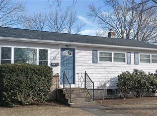 67 Wellington Ave, Warwick, RI 02886