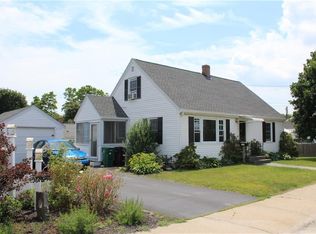 102 Sidney Ave, Woonsocket, RI 02895