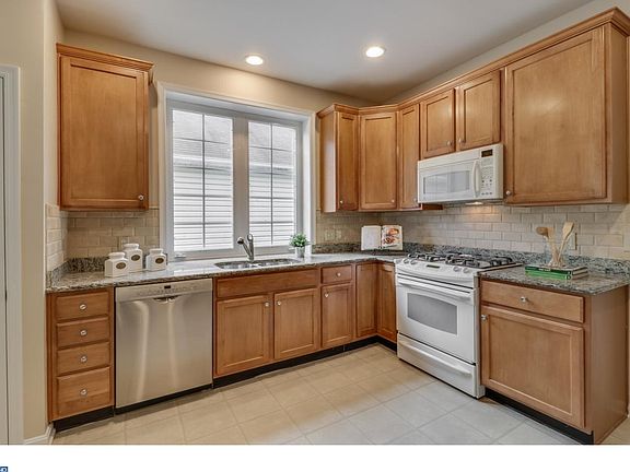 4th image of 206 Galleon Dr
