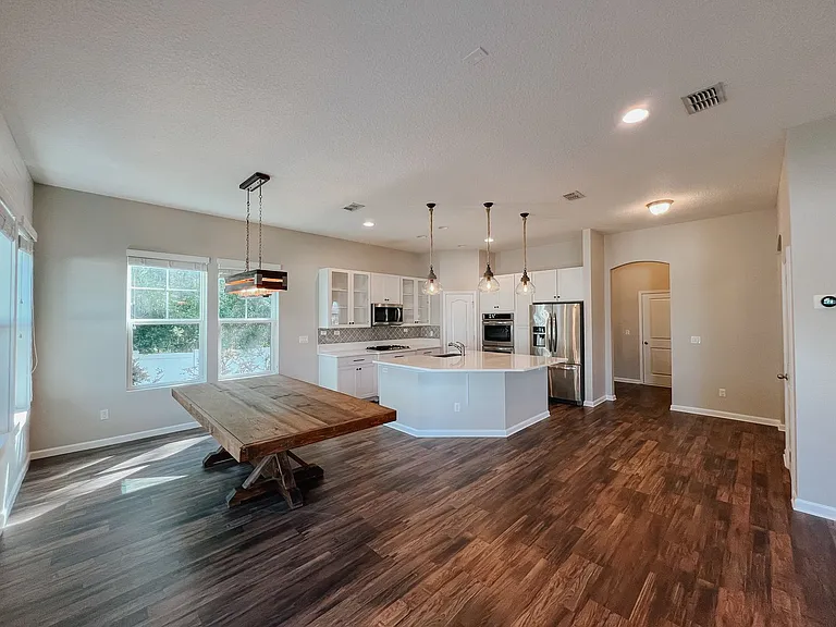 2246 Eagle Perch Pl — Photo 3