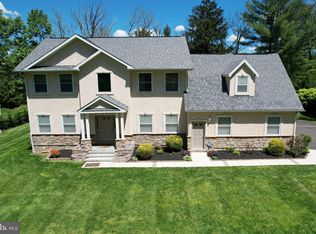 479 Pheasant Dr, Huntingdon Valley, PA 19006