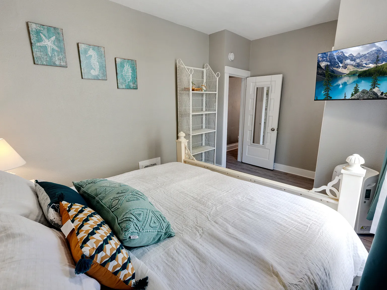 1 bed, $3,000 — Photo 4