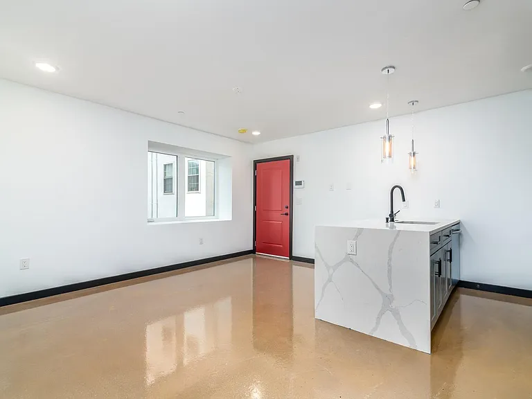 114 Richmond St #2RE — Photo 17