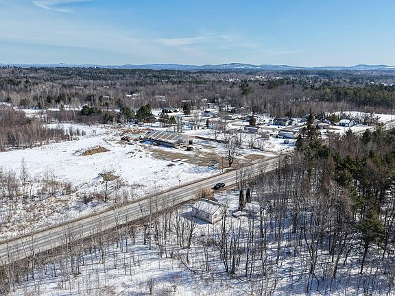 5th image of 223 Coldbrook Road