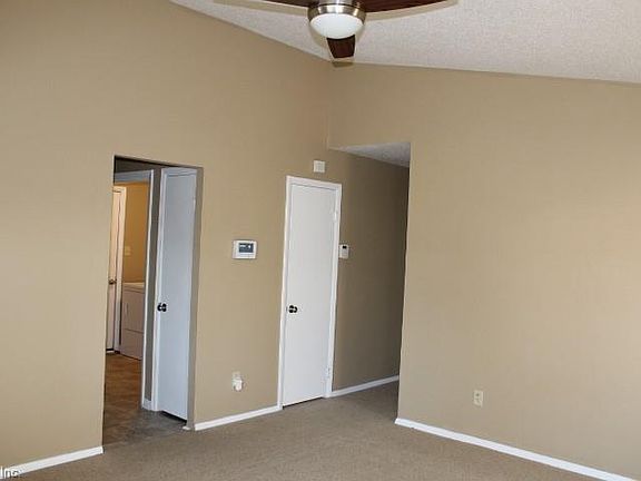 3rd image of 3849 Sugar Creek Cir