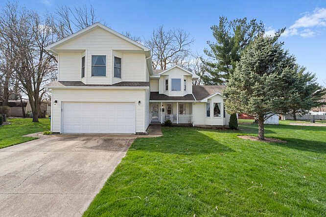 10 Burdette Ct, Monticello, IL 61856 | Zillow