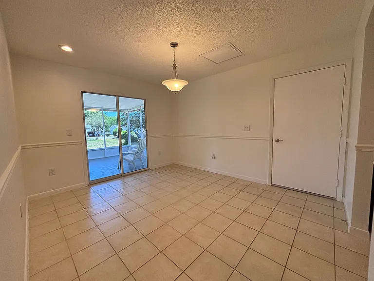 10923 SW 83rd Ct — Photo 8