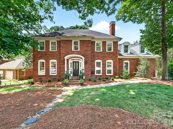 10300 Ben Franklin Ct, Charlotte, NC 28277
