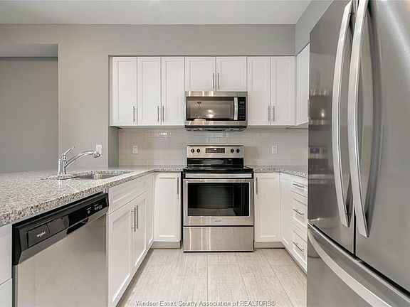 5th image of 6 Park St #304