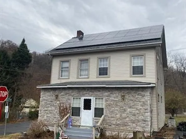 95 Market St, Wappingers Falls, NY 12590