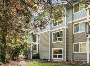 7571 Old Redmond Rd APT 4, Redmond, WA 98052