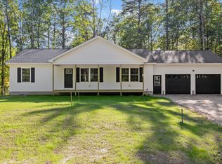 13 Quaker Ln, Limerick, ME 04048