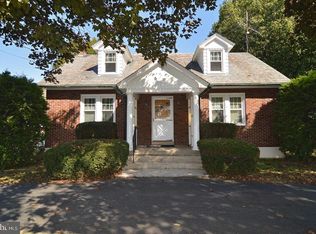 2631 Moselem Springs Rd, Fleetwood, PA 19522