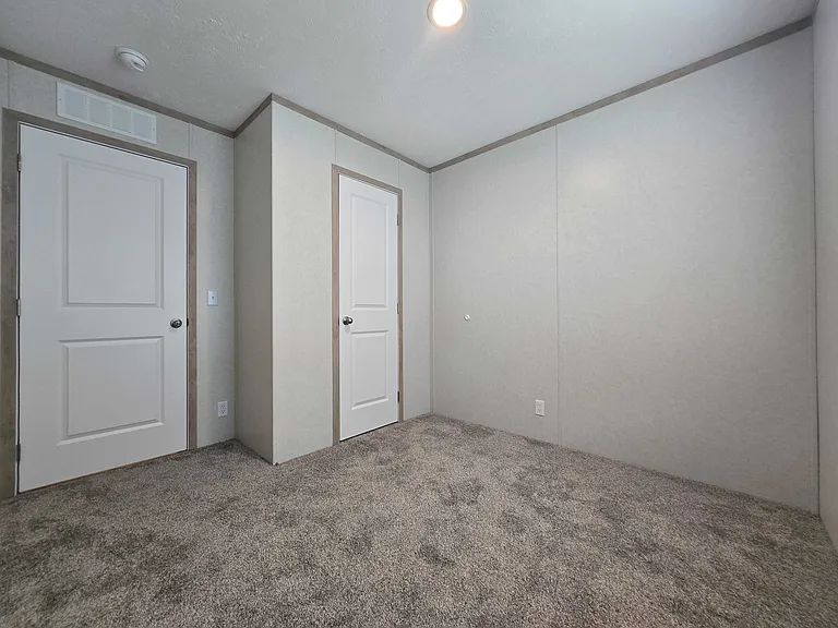 29800 Guilford Cir #107 — Photo 18