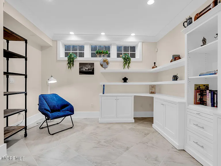 218 Worthington Ave — Photo 42