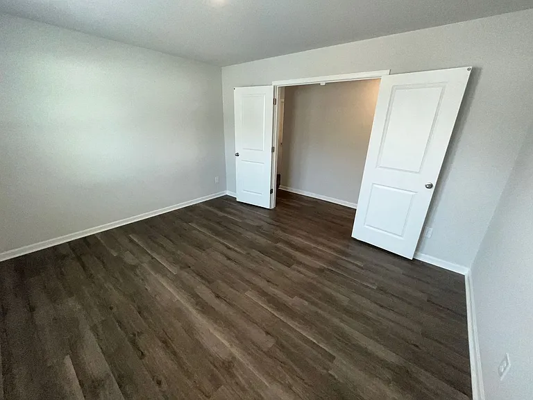 503 Sandy Hollow Dr — Photo 20