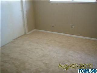 4th image of 1911 N Park Ave