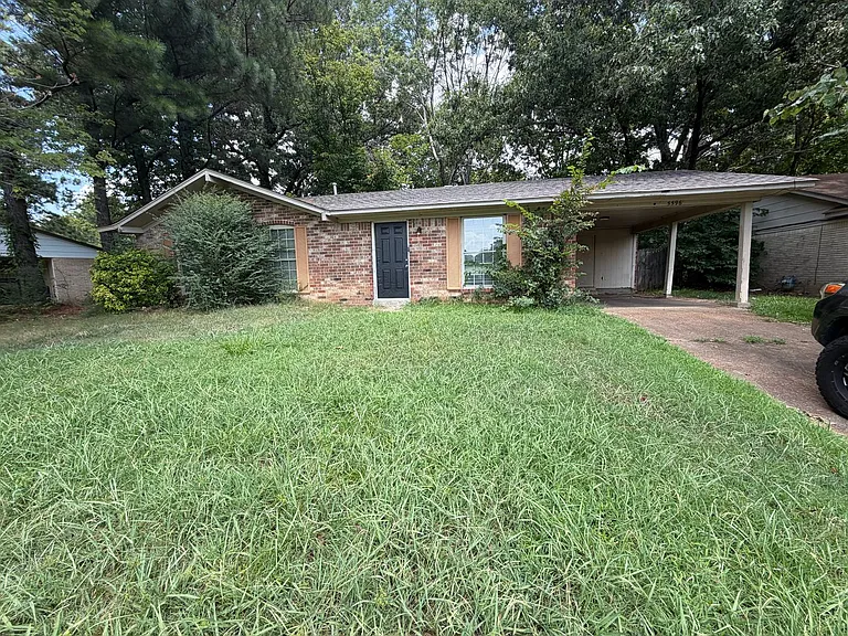 5596 Karen Dr — Photo 3