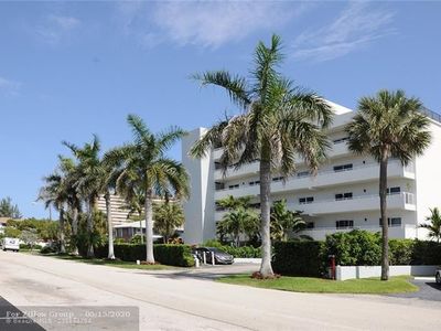 3212 NE 12th St APT 403, Pompano Beach, FL, 33062