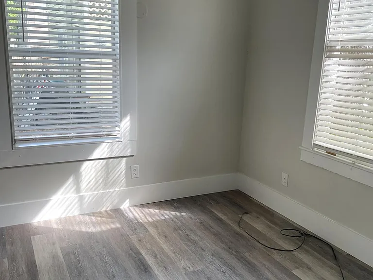 62 Dumas St — Photo 17