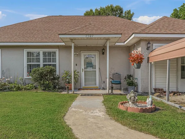 2507 Paula Dr, Hoxie, AR 72433