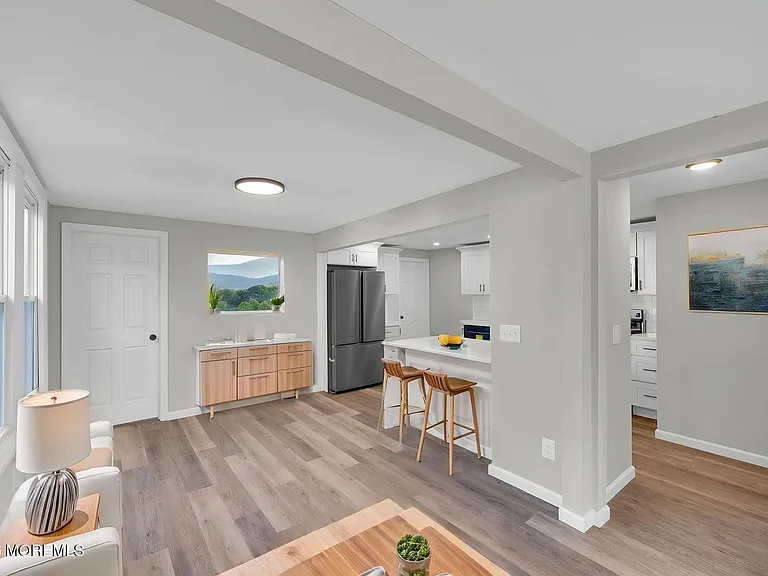 3 Monmouth Ave — Photo 4