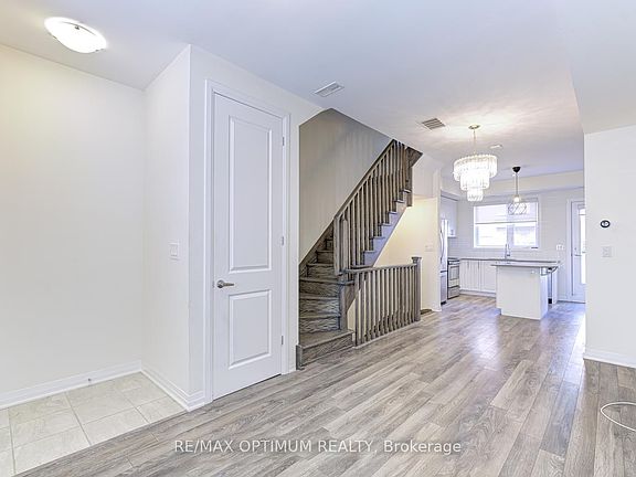 3rd image of 44 Sarah Jackson Cres
