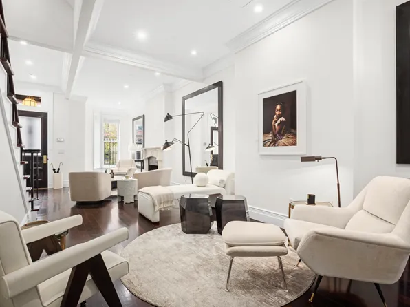 69 West 83rd Street image 3 of 28