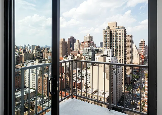 Rented by Pinnacle City Living | media 21