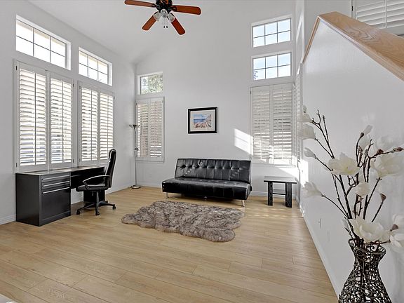 5th image of 2916 Sunstone St