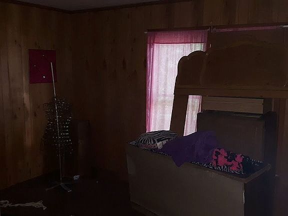 3rd image of 336 Greenlawn St