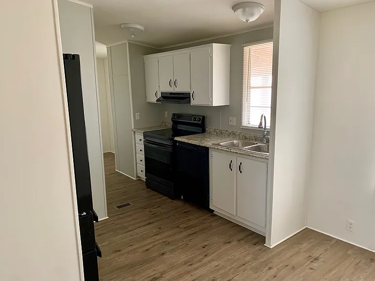 1620 Meier Dr — Photo 4