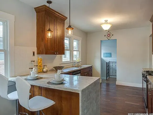 169 E Kelsey Ave — Photo 13