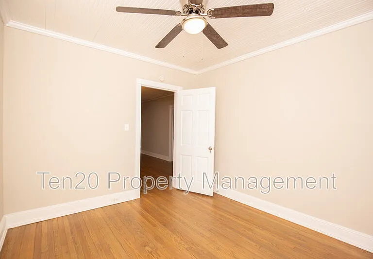 3615 Phelts Dr — Photo 8