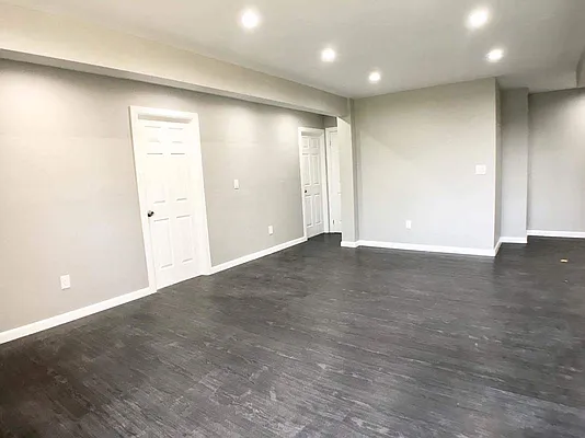 Rented by Bruma Realty LLC | media 3