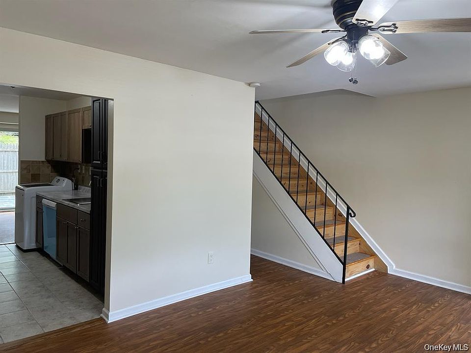 1st image of 95 Hill Court
