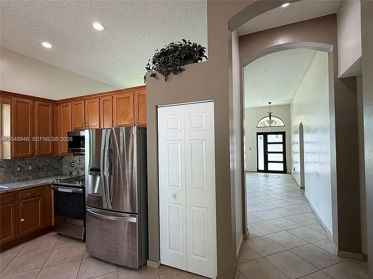 1603 NW 143rd Way — Photo 4