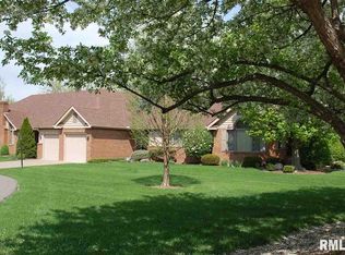 7202 N Charles Way, Peoria, IL 61614