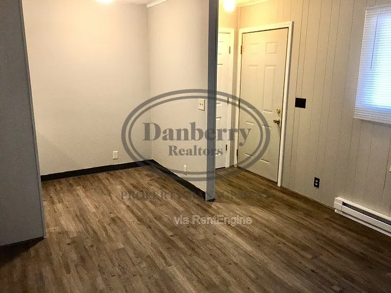 725 N Cory St #H — Photo 7