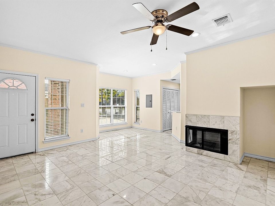 1st image of 2730 Silver Creek Dr APT 132